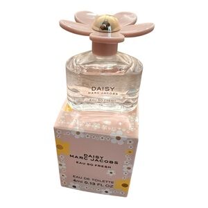 NIB Marc Jacobs Daisy Eau So Fresh